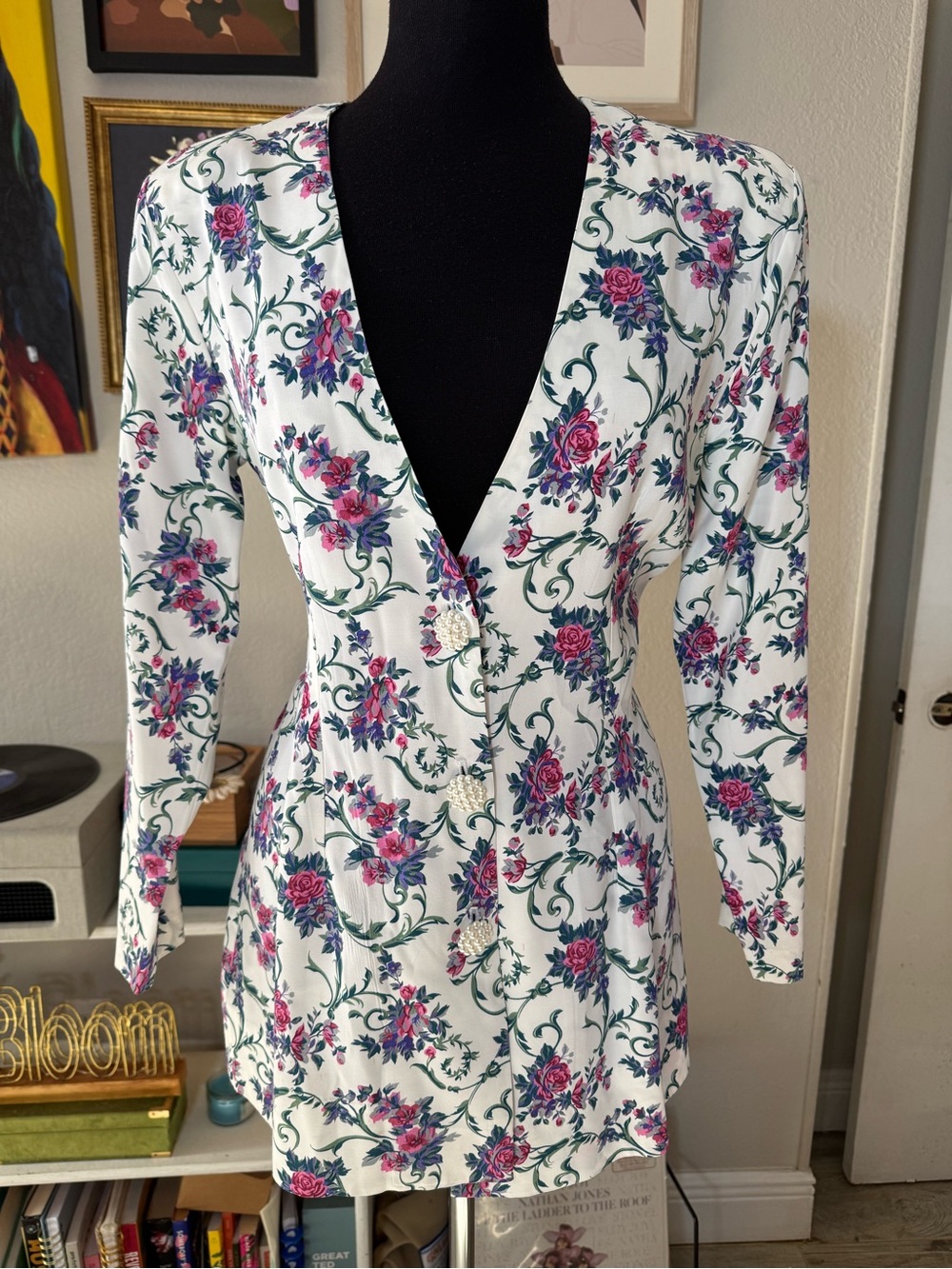 Vintage Rampage White Floral Buttoned Blazer with Pink & Green Print